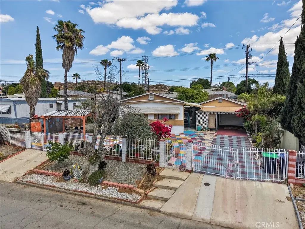 339 Altura Dr., Perris
