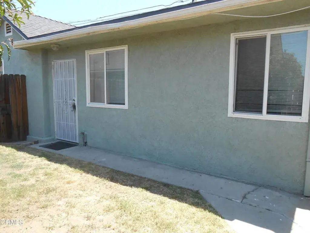 225 Brett Way, Santa Paula