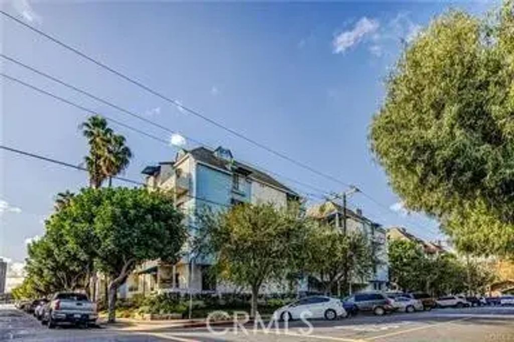 720 W 4th Street 104, Long Beach