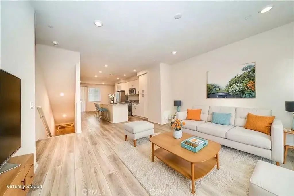 1672 Cayton, West Covina
