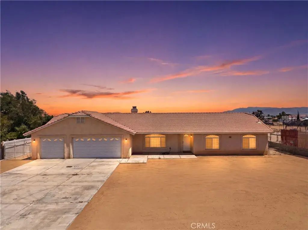 11837 11th, Hesperia