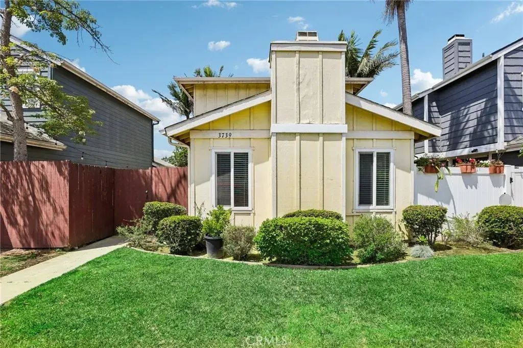 3739 Countryside Lane, Long Beach