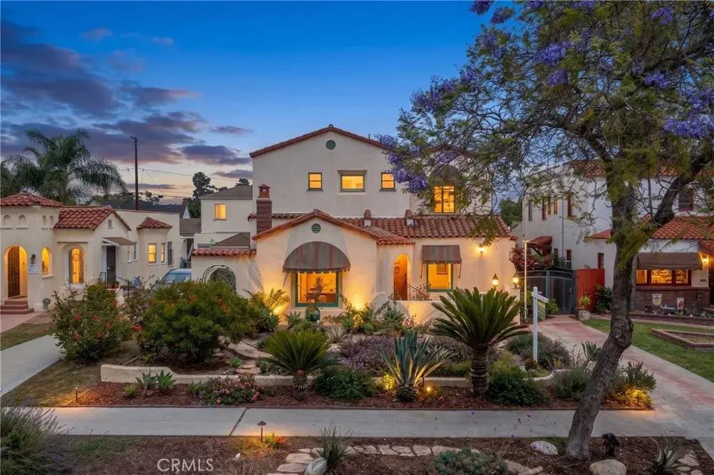 3638 Lewis, Long Beach
