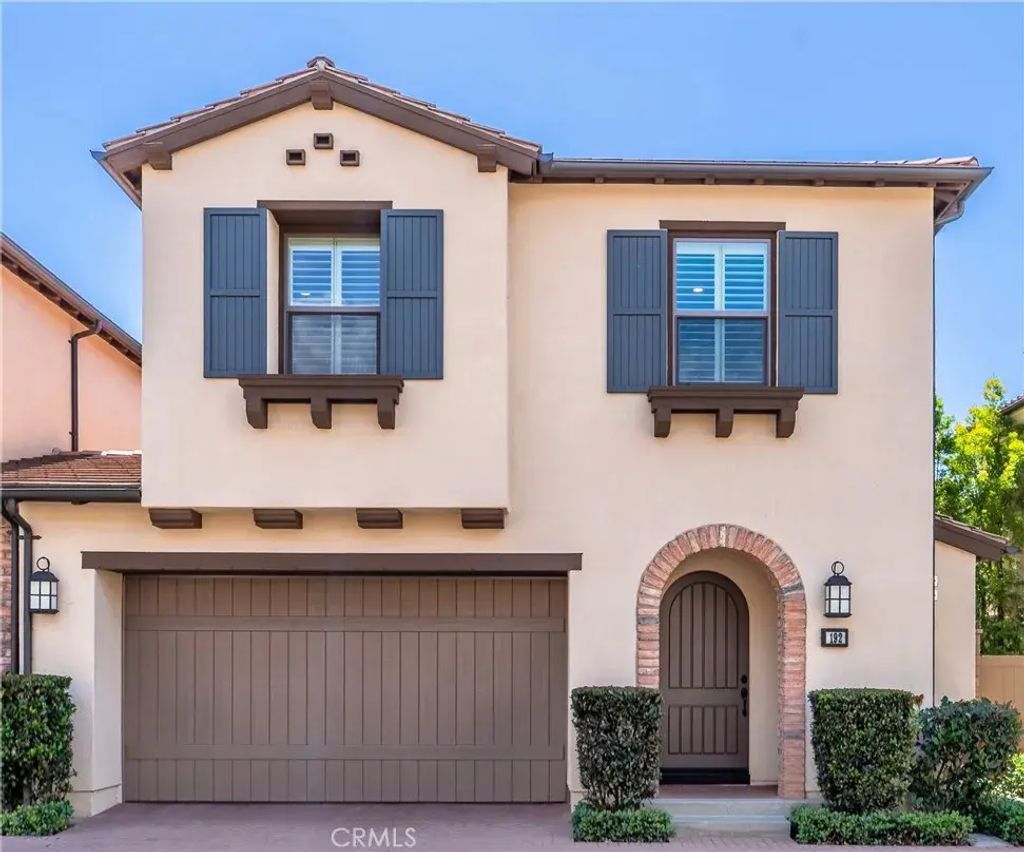 192 Crescent Moon, Irvine
