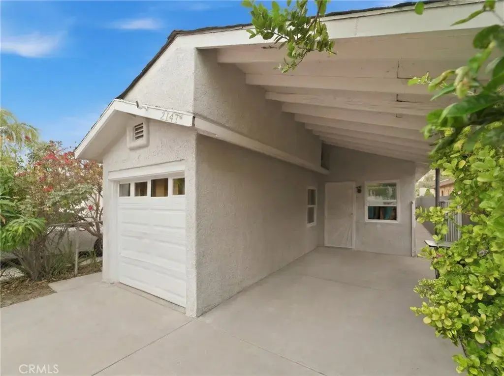 2141 E Oris Street, Compton