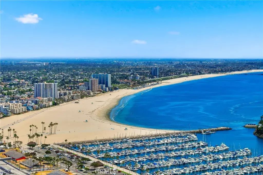360 W Ocean Boulevard 607, Long Beach