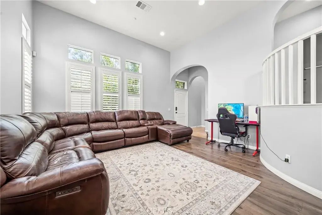 4424 Owens Street 106, Corona