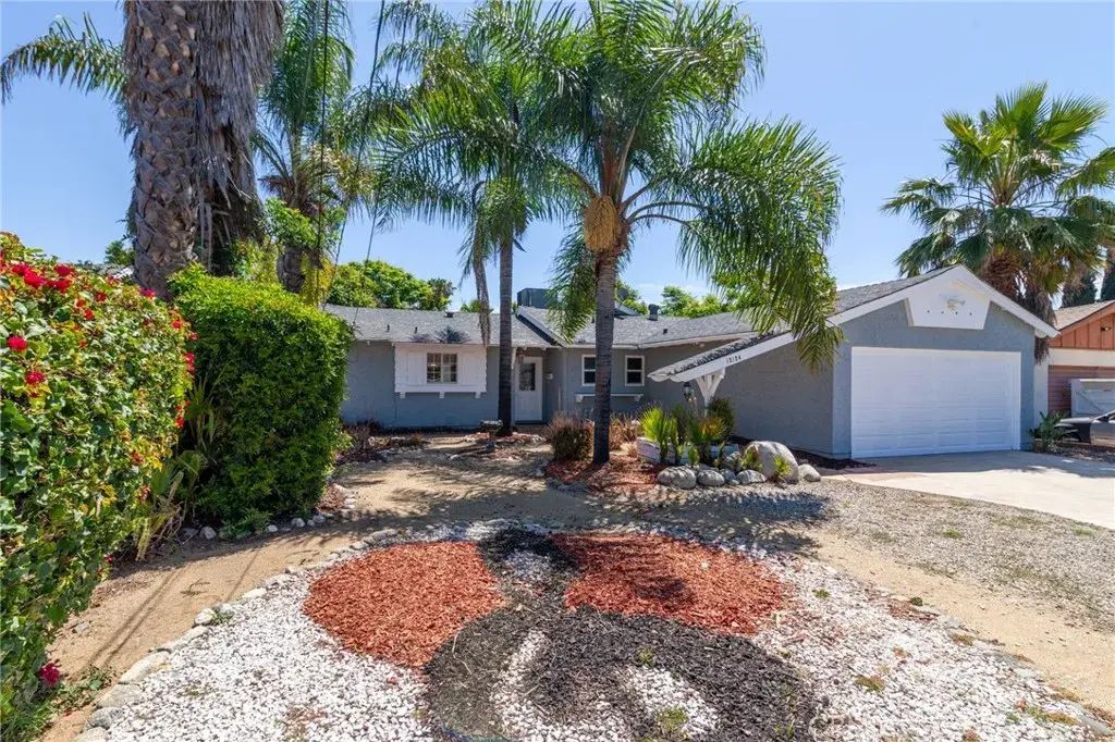 12124 Buckeye Avenue, Sylmar