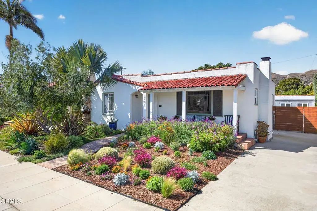 1681 San Nicholas Street, Ventura