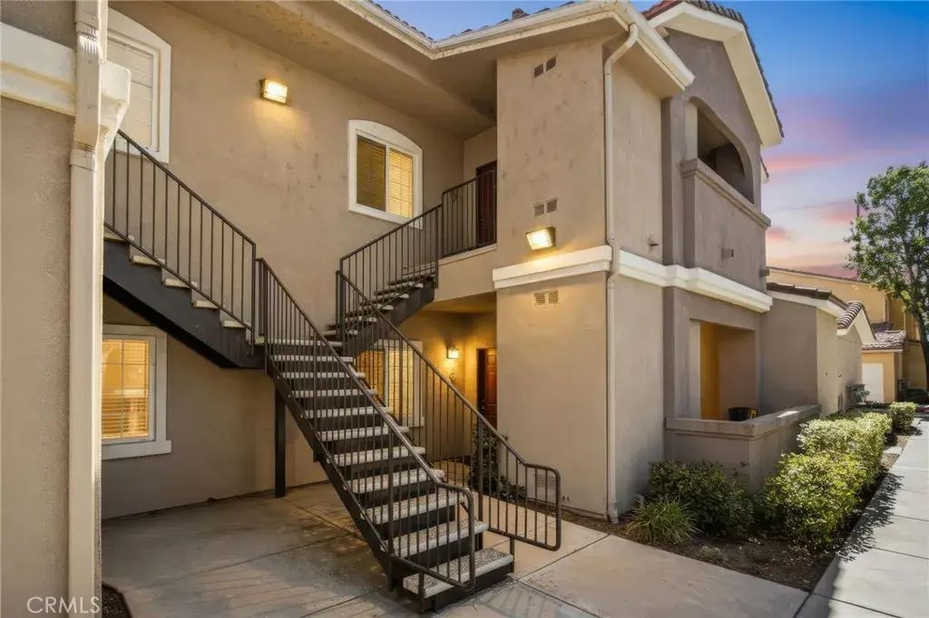 41410 Juniper Street 1721, Murrieta