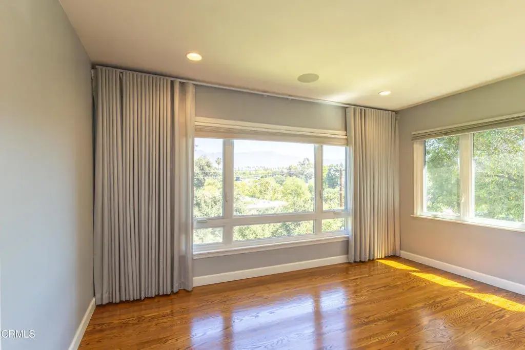 854 Oneonta Drive, South Pasadena