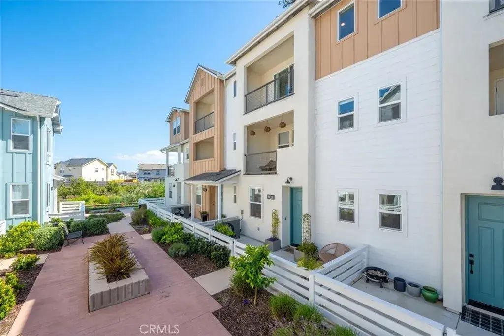 905 Madonna Road 39, San Luis Obispo