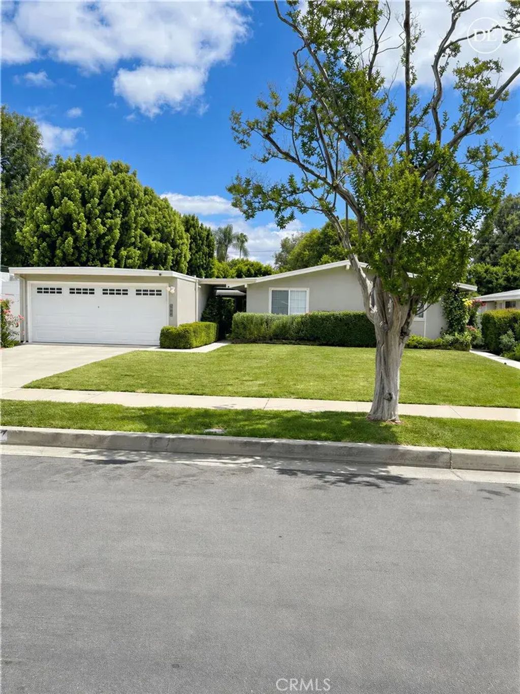 6750 Limerick Avenue, Winnetka