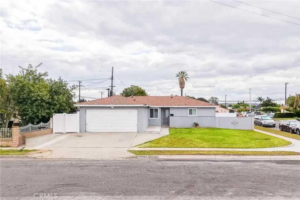 1504 Bromley, La Puente