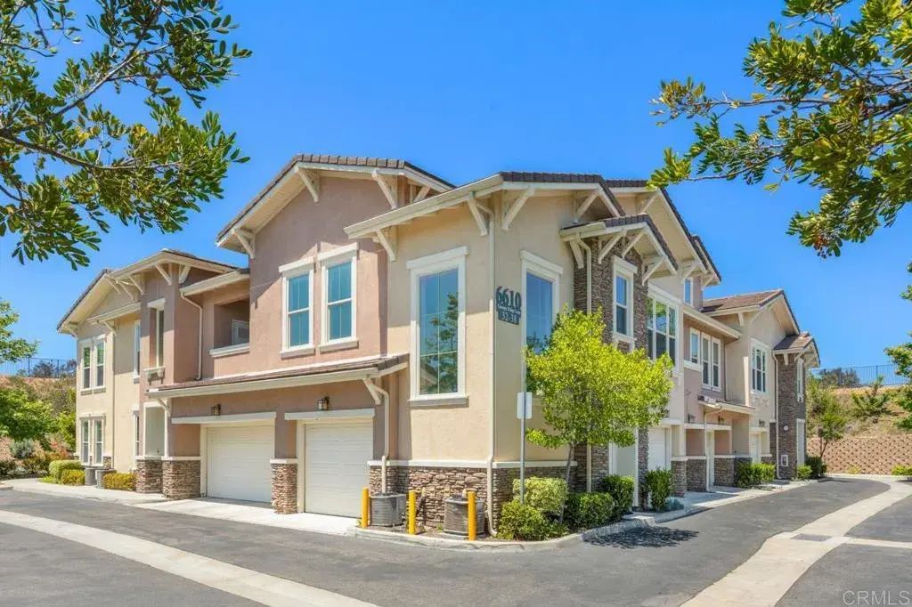 6610 Canopy Ridge Lane 37, 