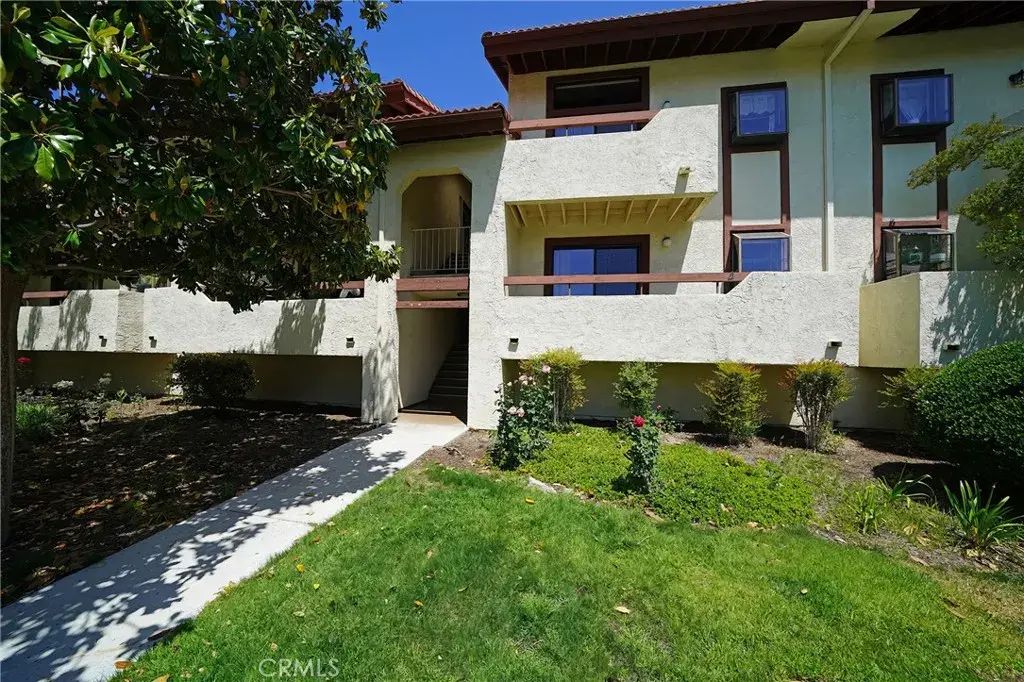 28015 Sarabande Ln 1305, Canyon Country