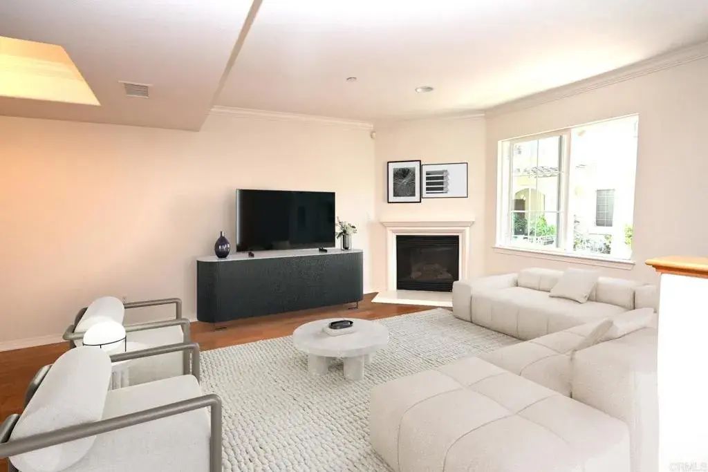 1037 Loretta Lane, Carlsbad
