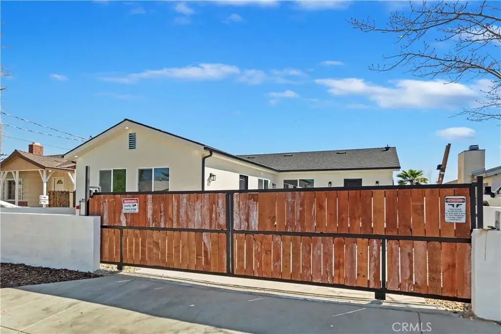 37918 Palm Vista, Palmdale