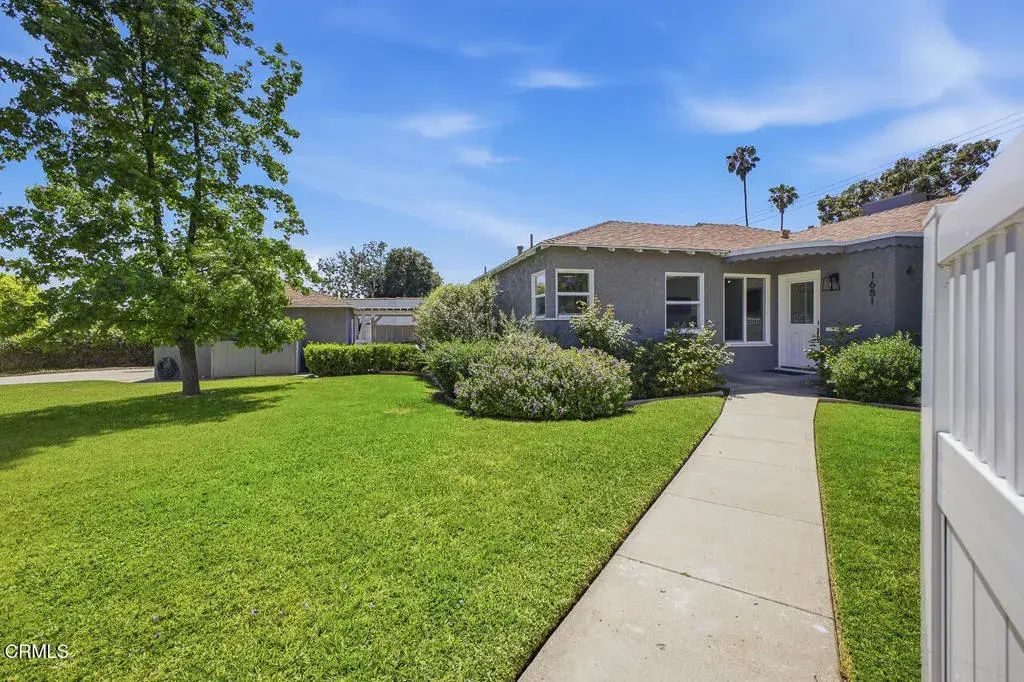 1681 Forest Avenue, Pasadena