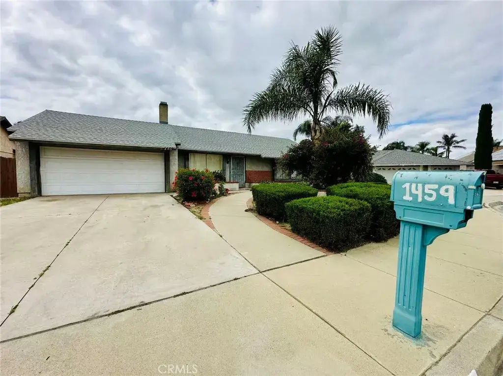 1459 W Wabash Street, Rialto