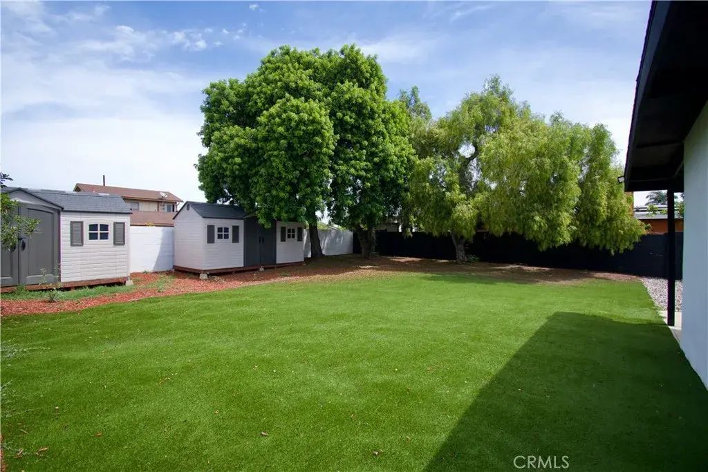 820 Iris, Imperial Beach