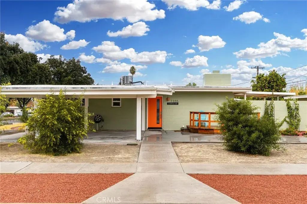 1335 Campus Avenue, Redlands