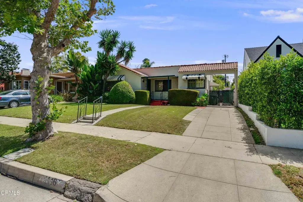 1116 S Burnside Avenue, Los Angeles