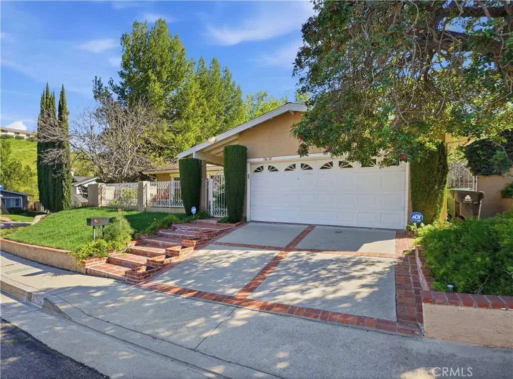 18630 Nau, Porter Ranch