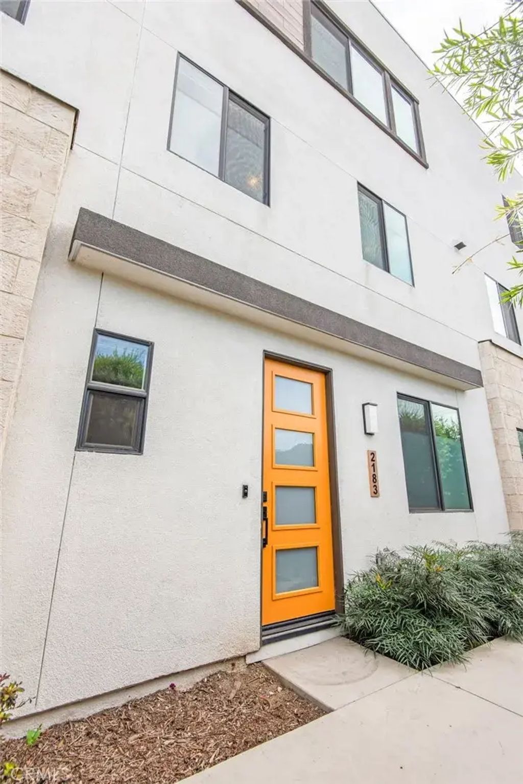 2183 Bluewing, Gardena