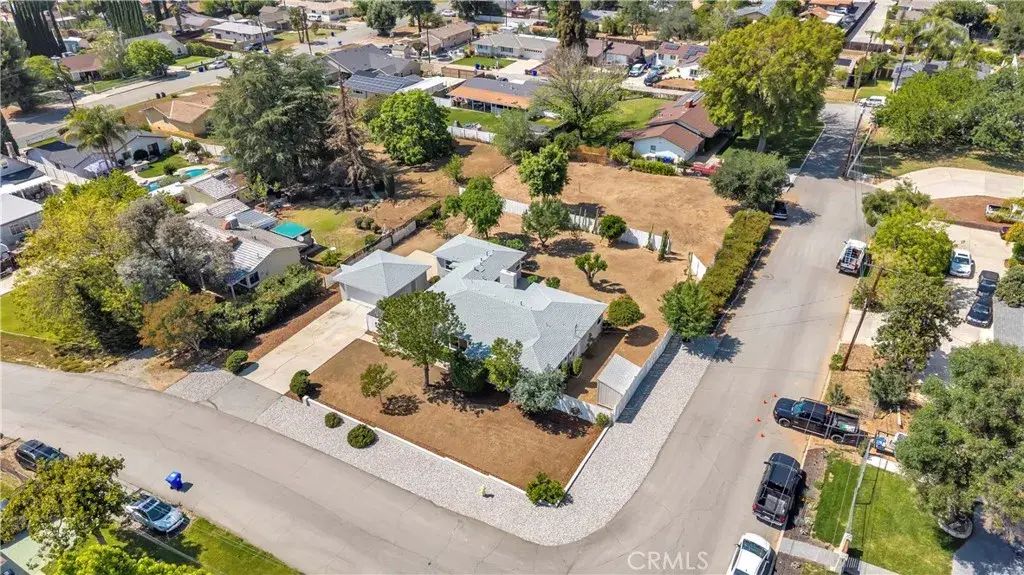 35158 Cedarwood, Yucaipa