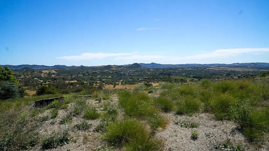 4 Rim Of The Valley, Valley Center