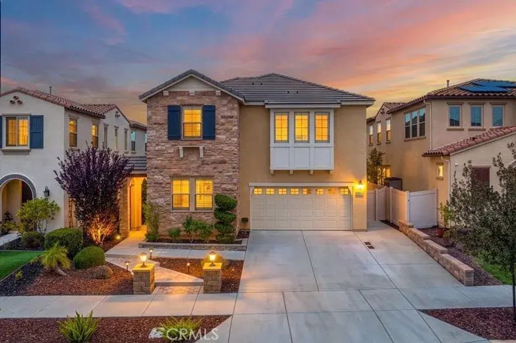 31724 Abruzzo, Temecula