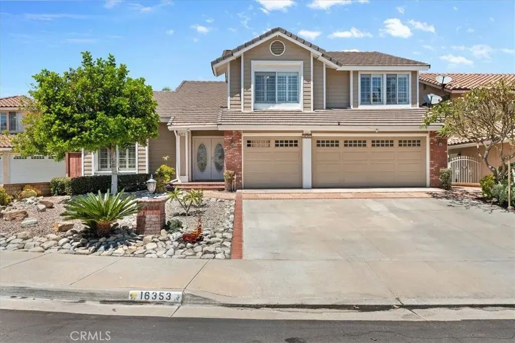 16353 E Peak Court, Riverside
