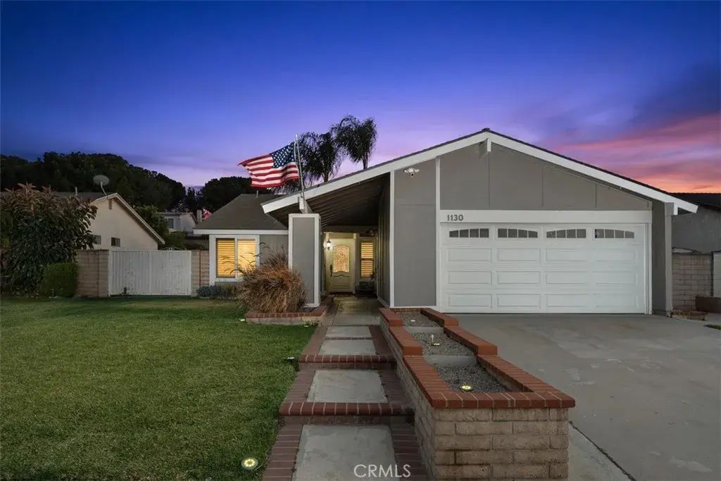 1130 Zircon Street, Corona