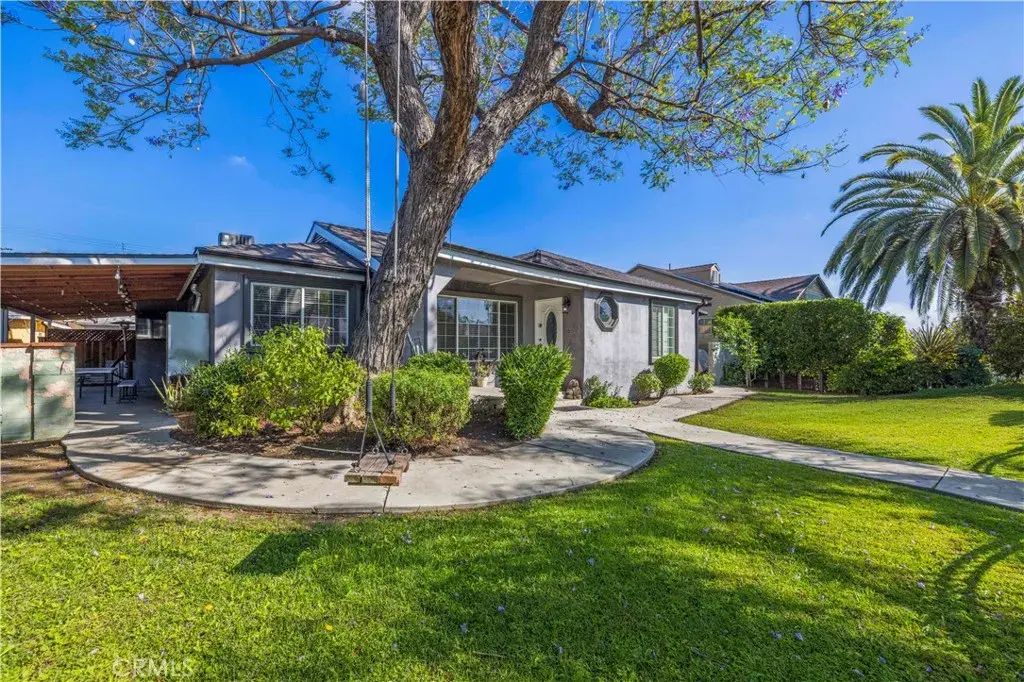 14143 Terra Bella, Pacoima
