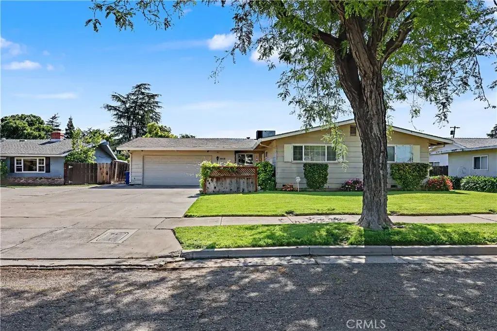 3058 El Capitan, Merced