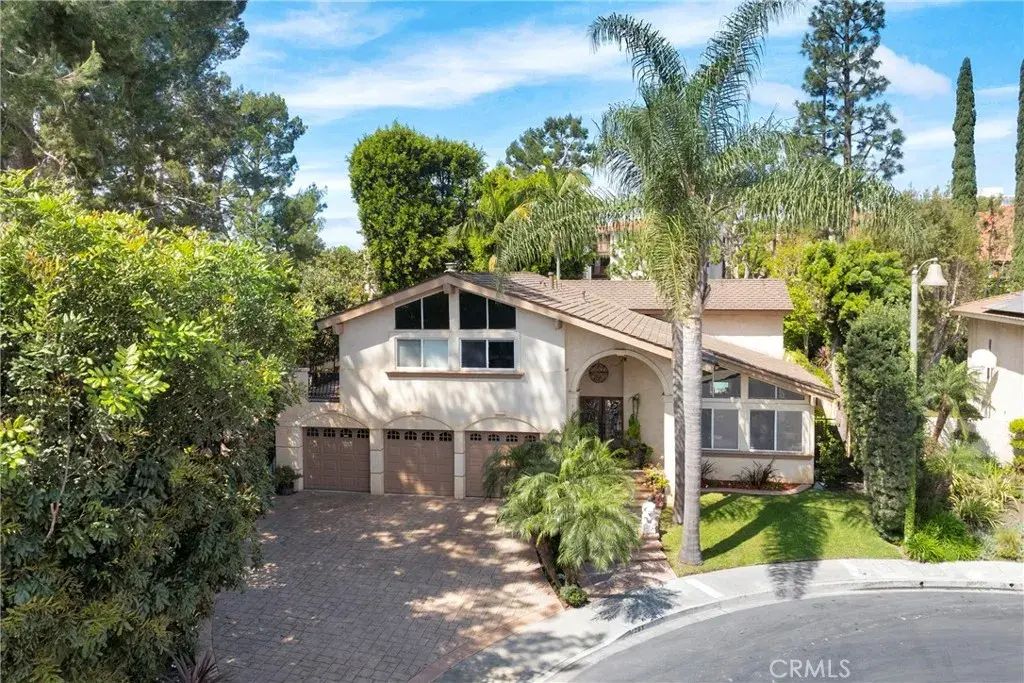 701 Pepper Tree, Long Beach