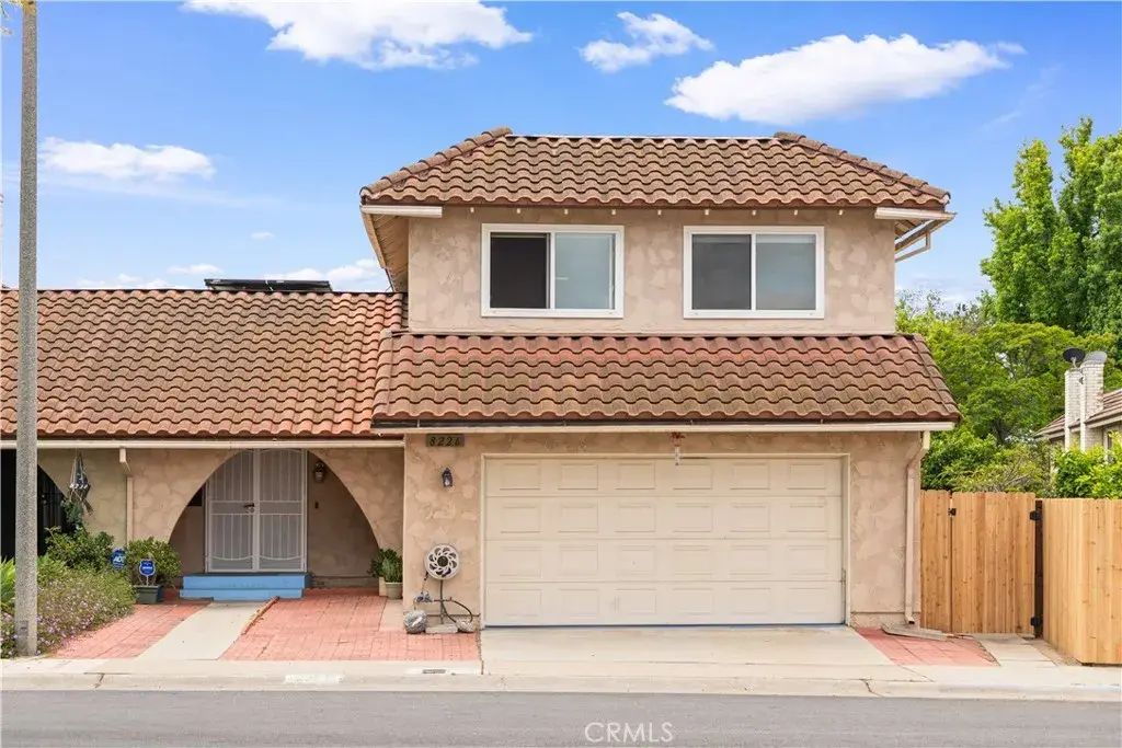 8226 Henshaw, Buena Park