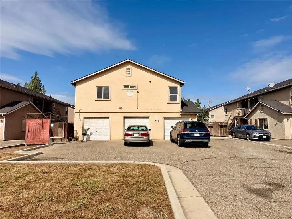 1361 N Archie Avenue, Fresno
