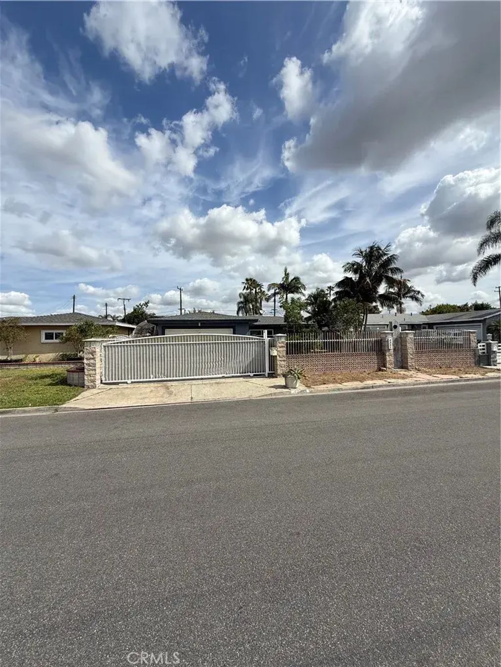 8861 Yorkshire, Garden Grove