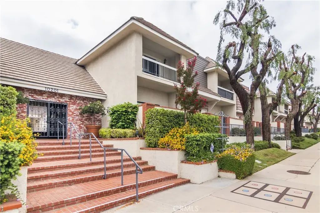 10201 Mason 62, Chatsworth
