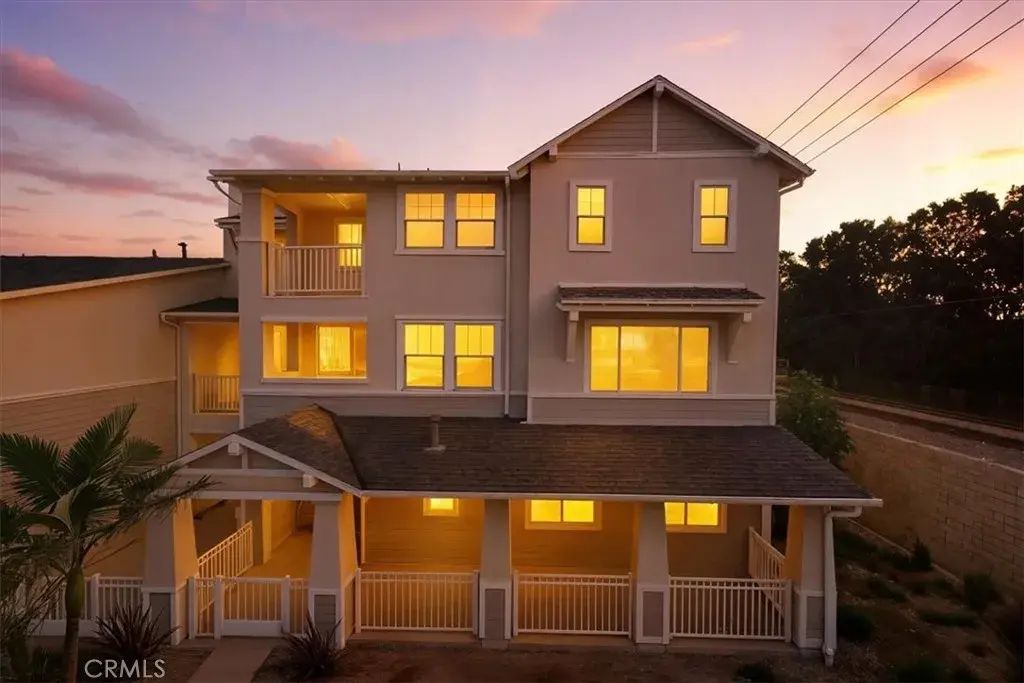 2380 Haley Point Drive 104, Ventura