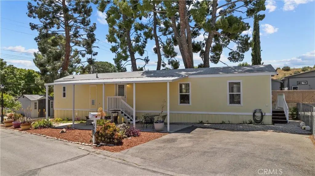 29021 Bouquet Canyon 318, Saugus