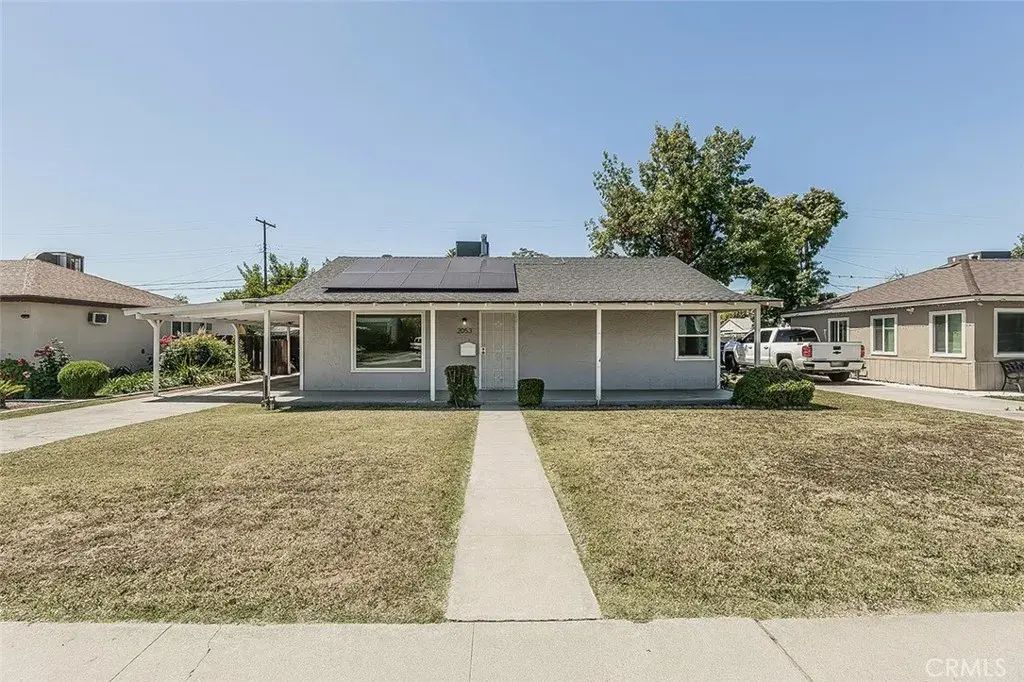 2053 Mayfair Drive East, Fresno