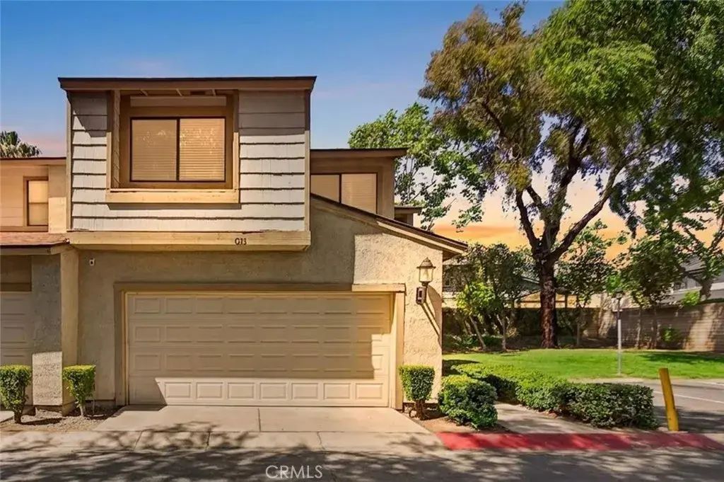 1031 S Palmetto O-11, Ontario