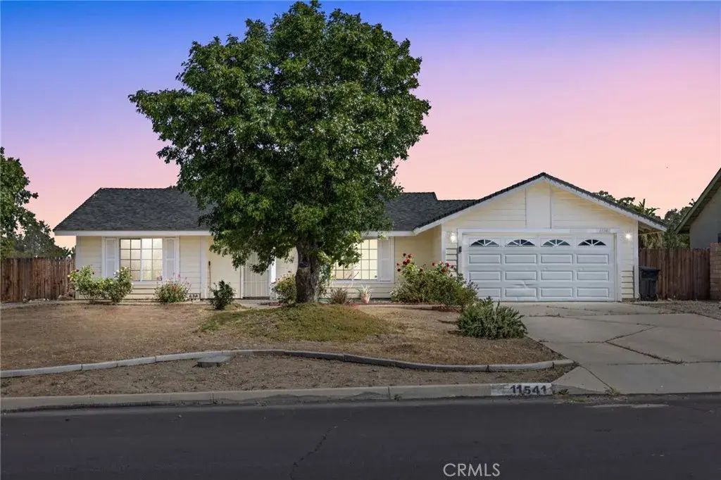 11541 Laurel Oak, Victorville