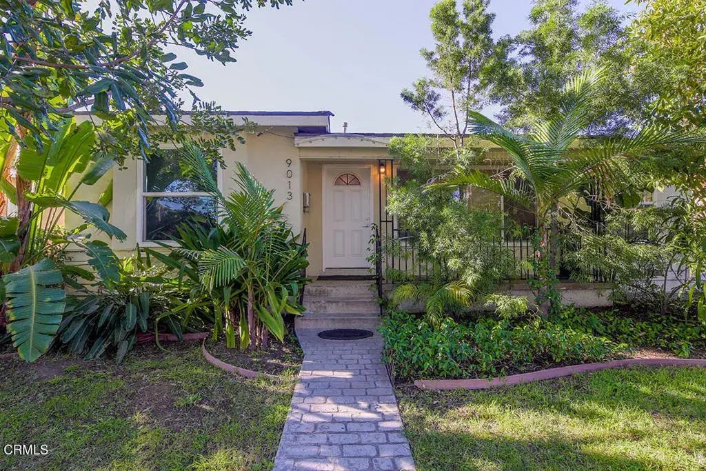 9013 Hornby Avenue, Whittier