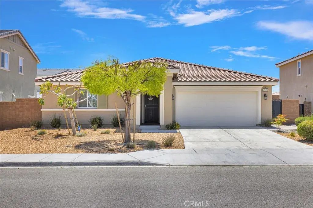 13039 Eastwind Way, Victorville
