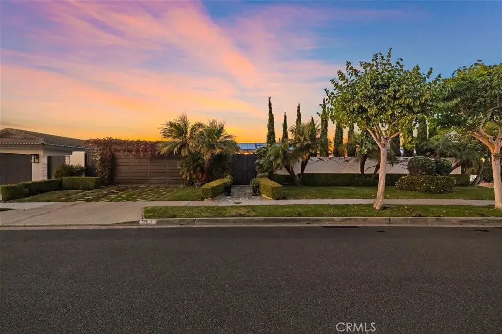 4621 Wayne, Corona Del Mar