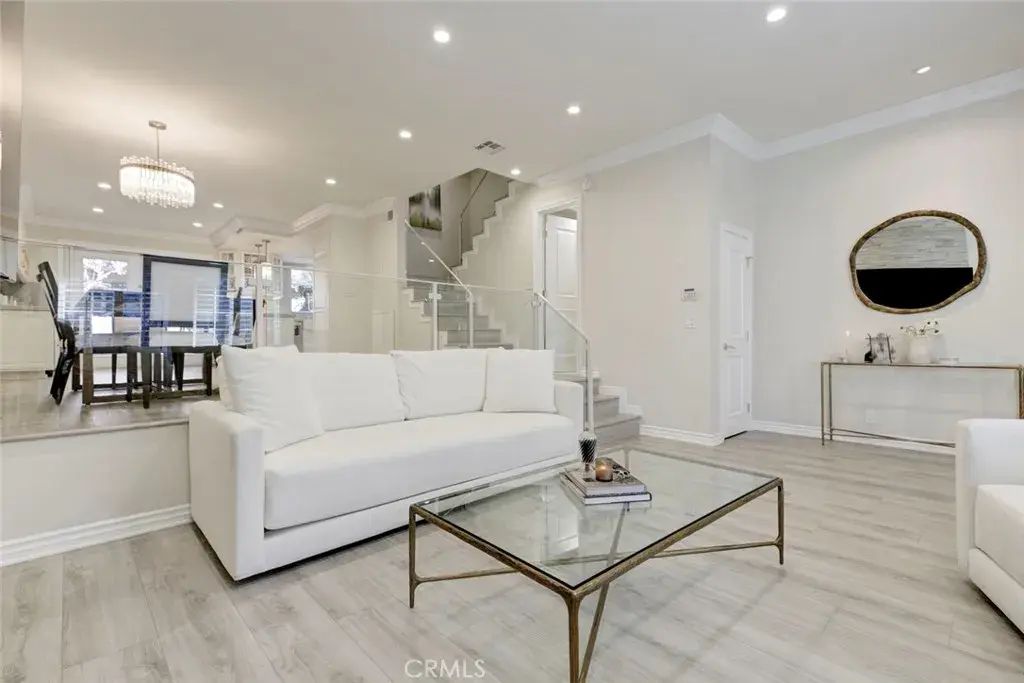 4342 Coldwater Canyon 3, Studio City